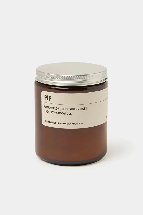 Fashion Posie Amber Candle 250g
