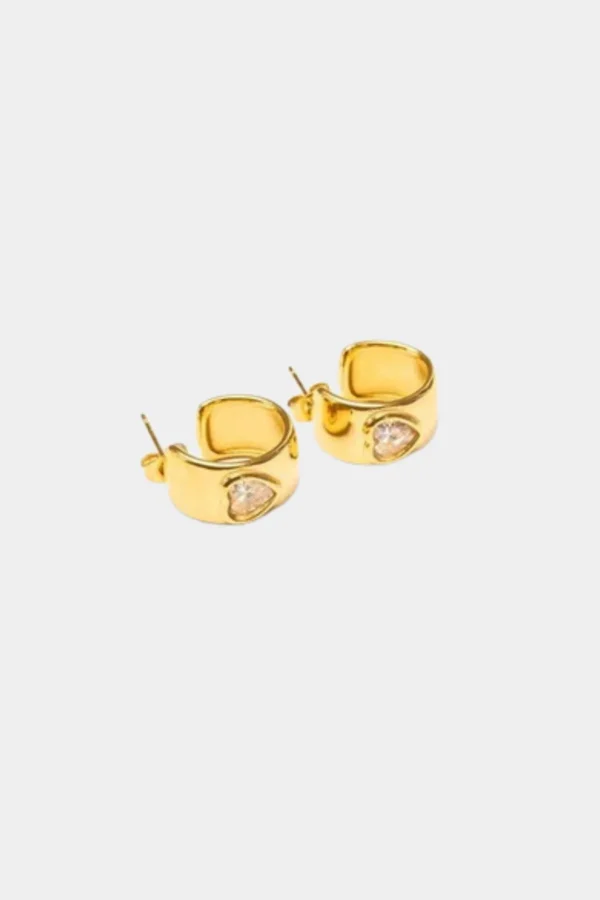 Fashion We Are Emte Crystal Heart Hoop Earrings in 18k Gold Plated