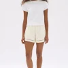 Best Assembly Label Kenzie Twill Short - Cream