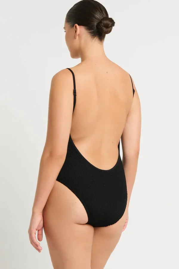 Fashion Bond-Eye Swim Low Palace One Piece - Black