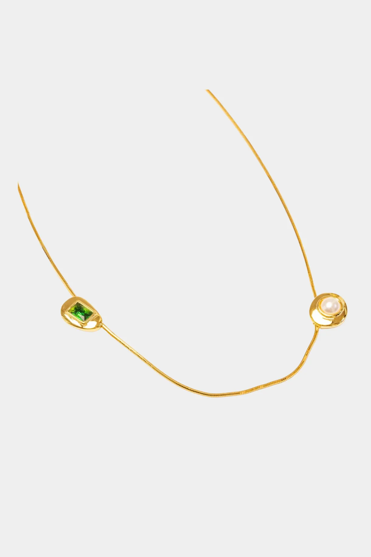 sara_necklace_in_k_gold_p_0.webp Fashion We Are Emte Sara Necklace in 18k Gold Plated