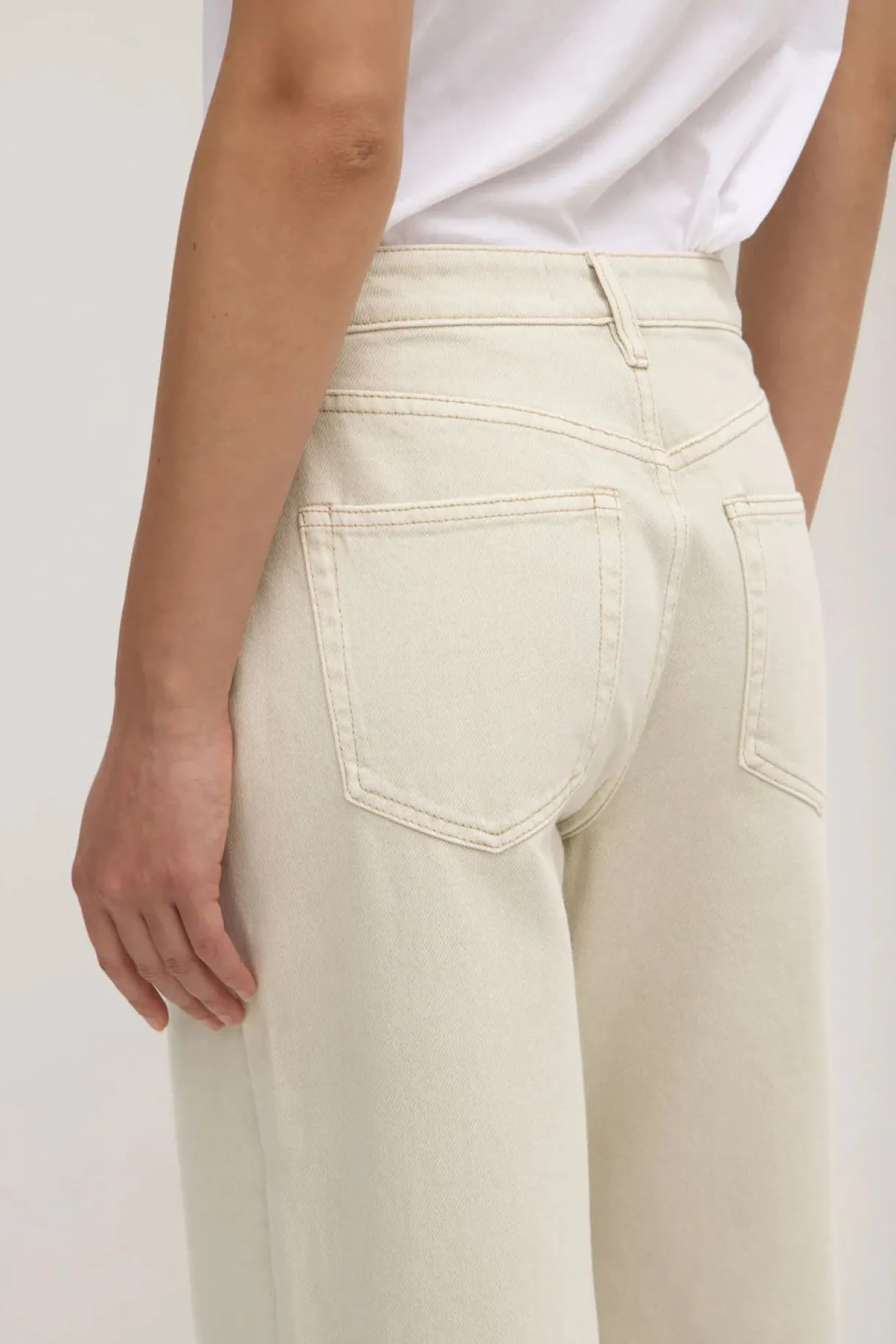 womens_relaxed_jean__chal_2.webp Discount We Are Mindful Womens Relaxed Jean - Chalk